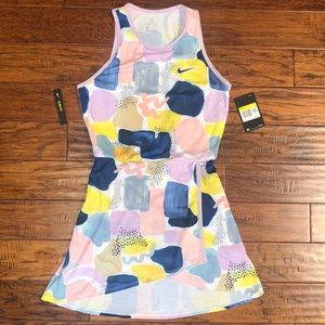 NWT Nike Slimfit Dri-fit Tennis Dress Size Small